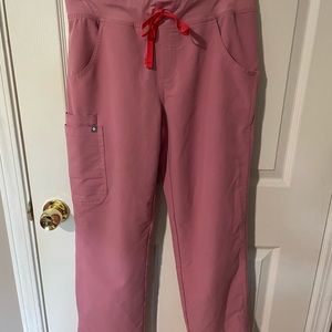 FIGS SCRUBS- Chalk Pink S Petite Kade Cargo Pants